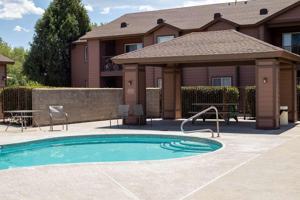 featured image of 1053 Sandretto Dr