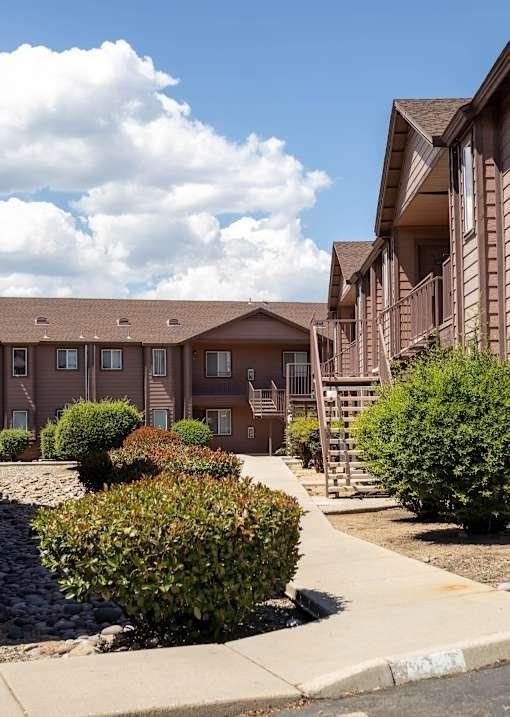 1053 Sandretto Dr