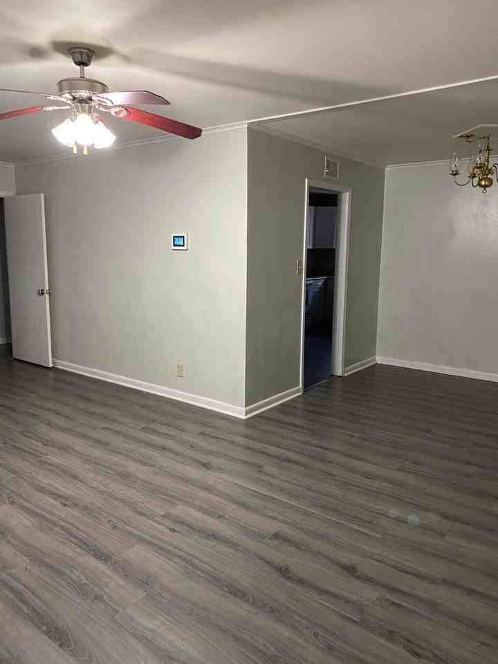 833 Camilla Dr - Photo 5 of 24