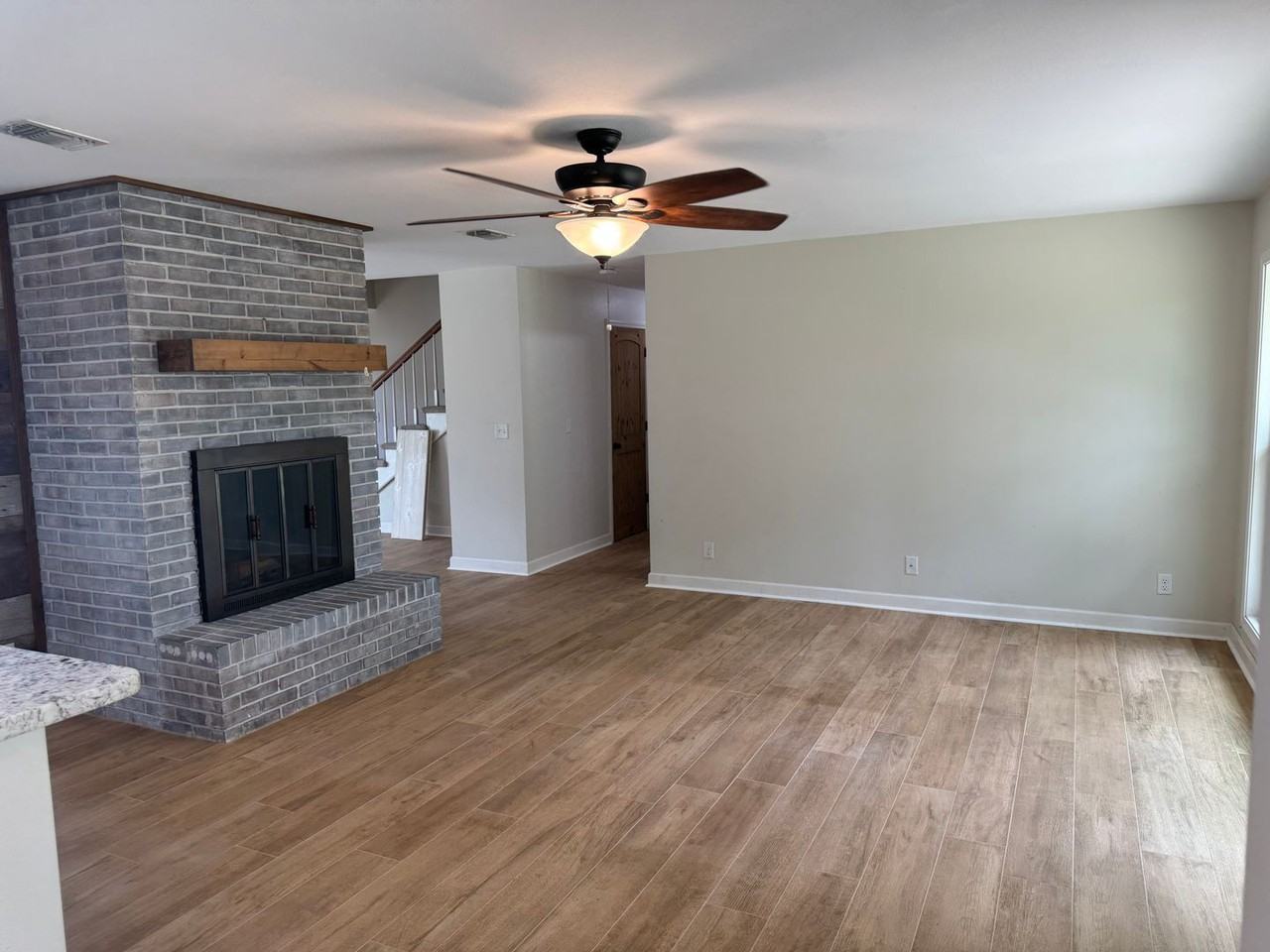 7866 Apollo Dr - Photo 7 of 24