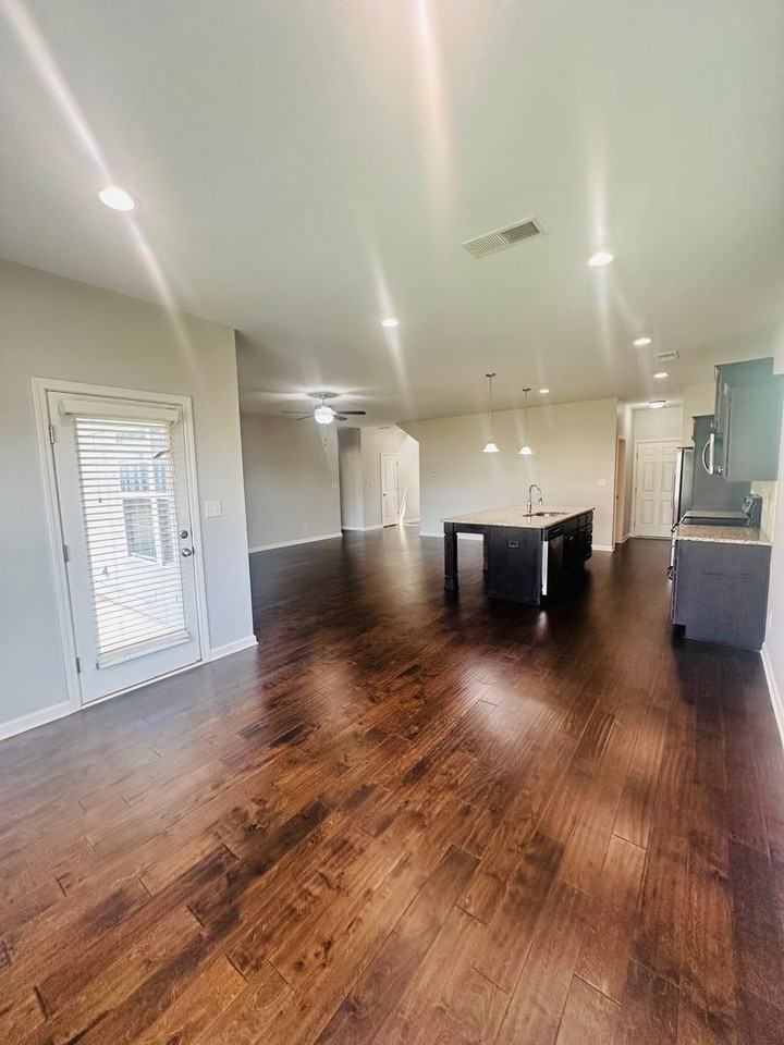 107 Catskill Ln - Photo 5 of 29