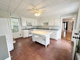 featured image of 70 Washington St