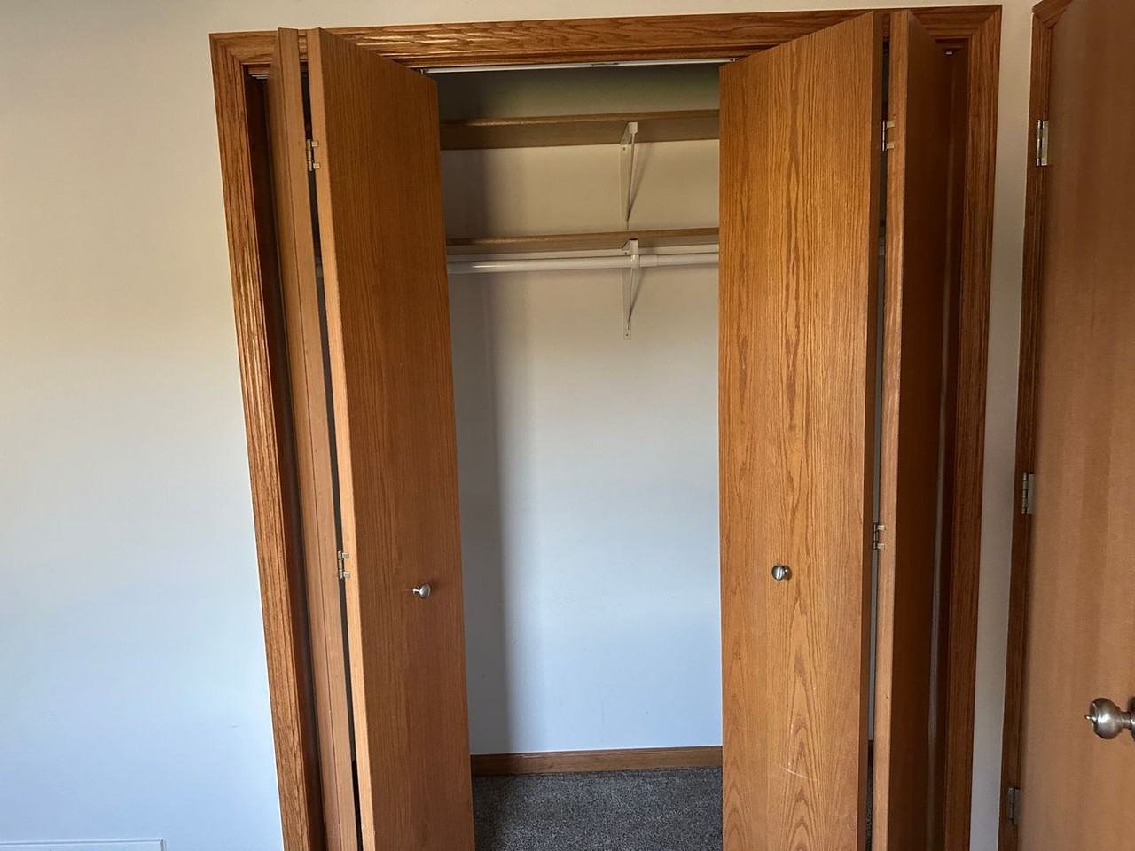 2904 Brookville Dr - Photo 6 of 29