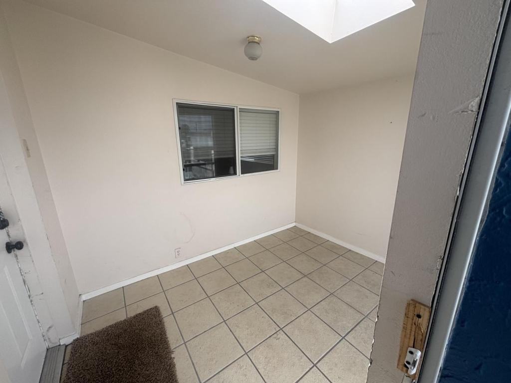 183 N Cammann St - Photo 5 of 10