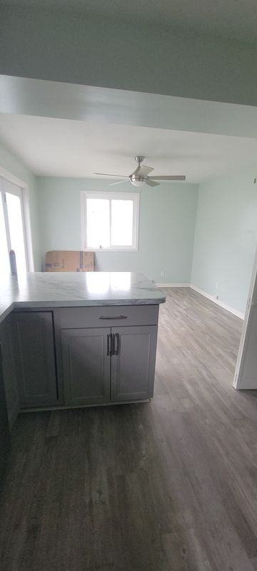 809 1/2 N Main St - Photo 2 of 7