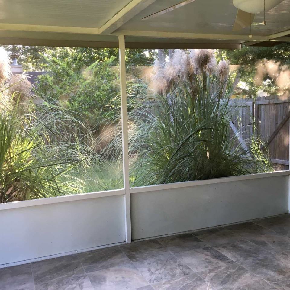 916 Mandarin Dr - Photo 2 of 16