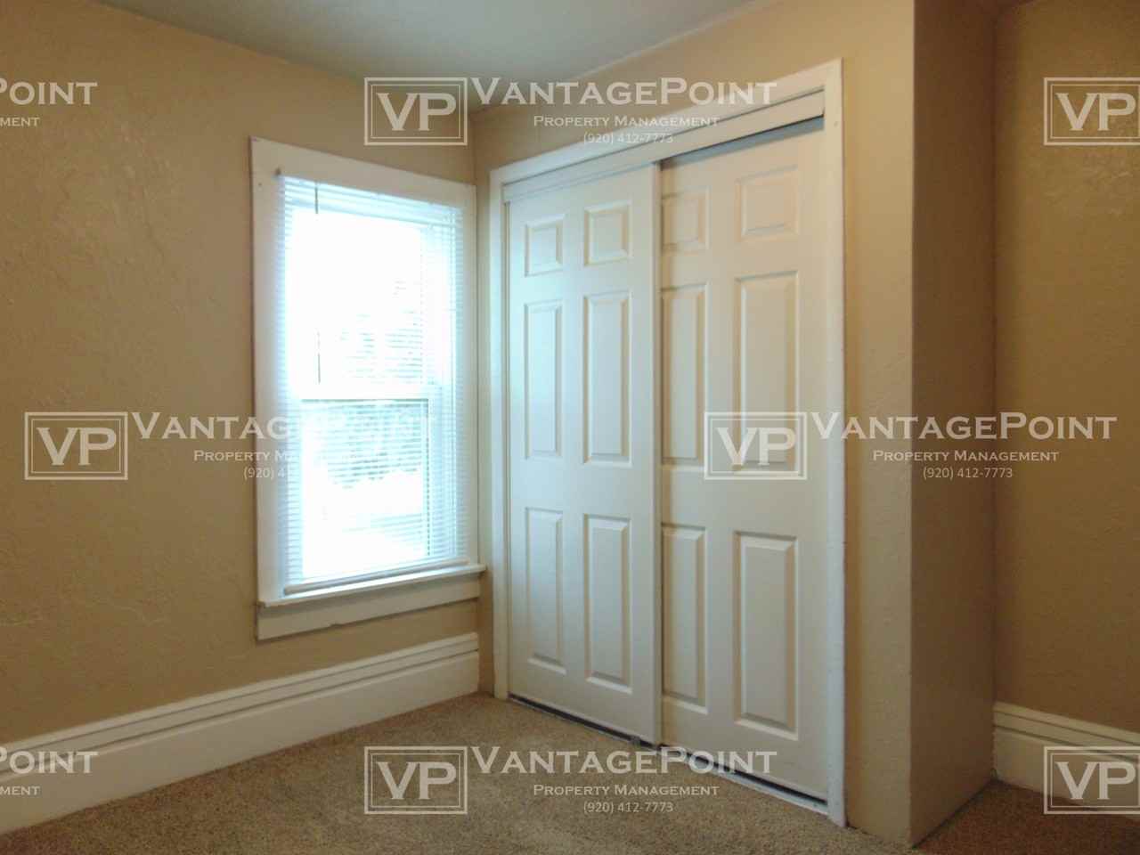 311 Victoria St - Photo 5 of 16