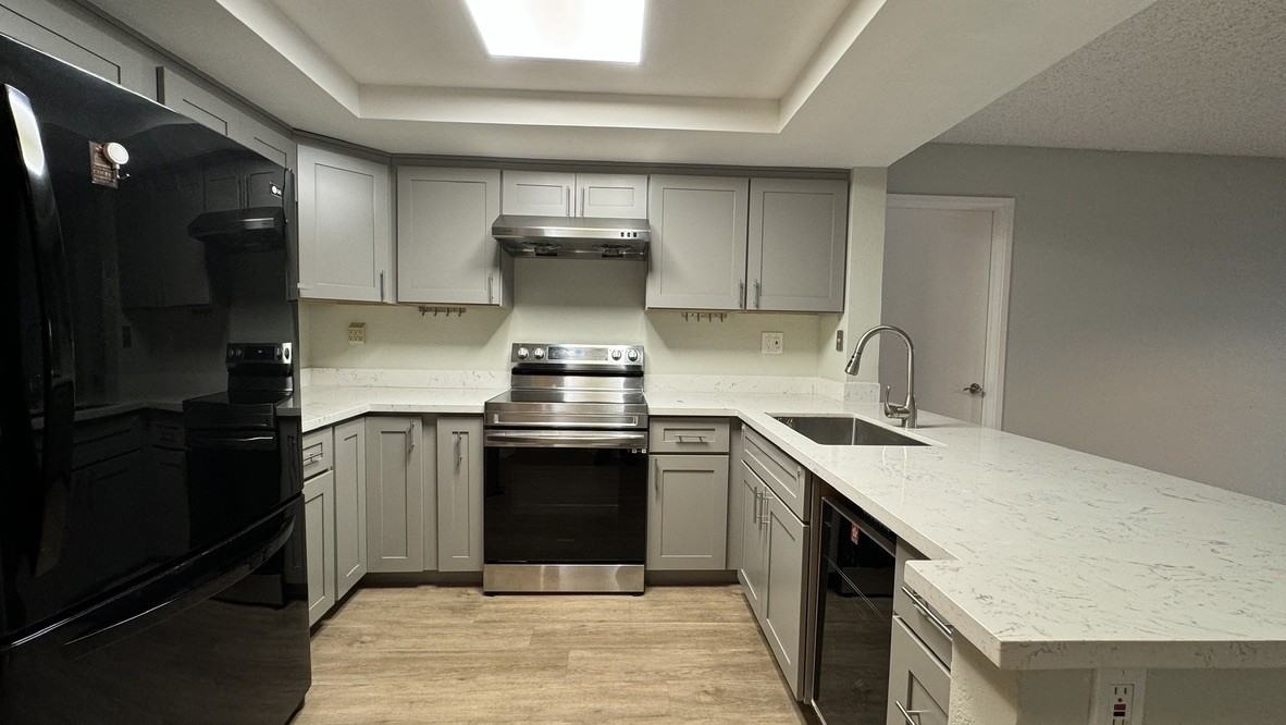 545 Pierce Street #2110 - Photo 4 of 32