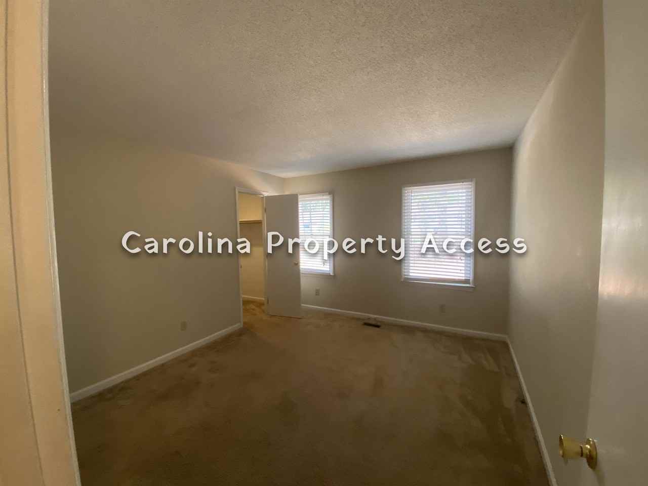 4432 American Dr - Photo 2 of 10