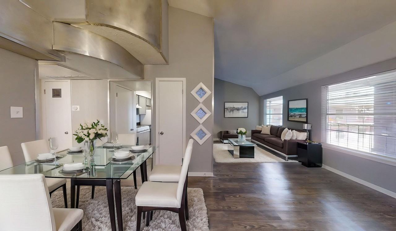 The Metropolis Apartments - Photo 7 of 50