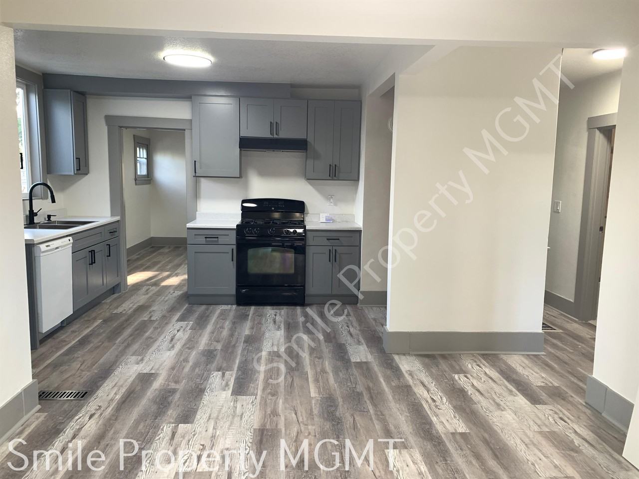 5312 Se 92nd Ave - Photo 2 of 24