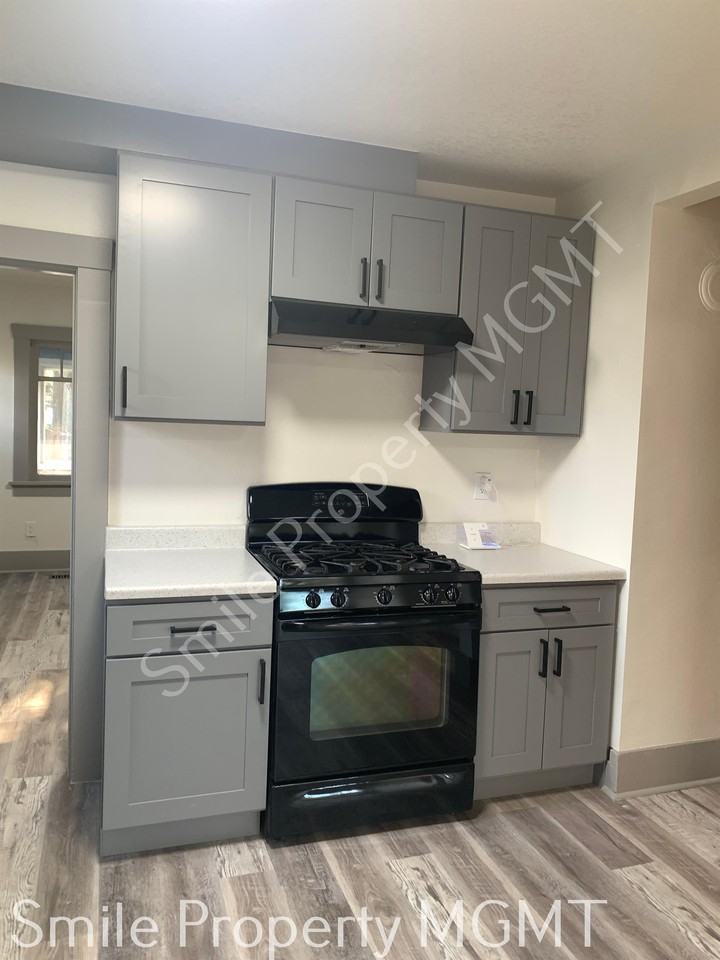 5312 Se 92nd Ave - Photo 4 of 24