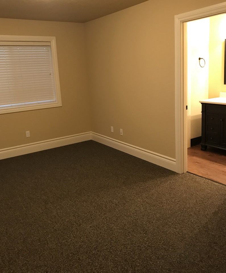 1206 Sw 53rd St - Photo 4 of 18