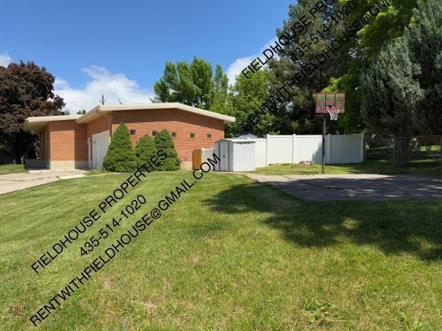 1285 Eastnorth - Photo 4 of 35