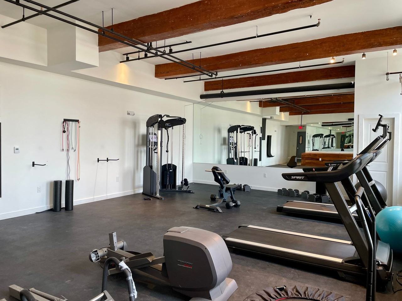 Kent Mills - Photo 3 of 42