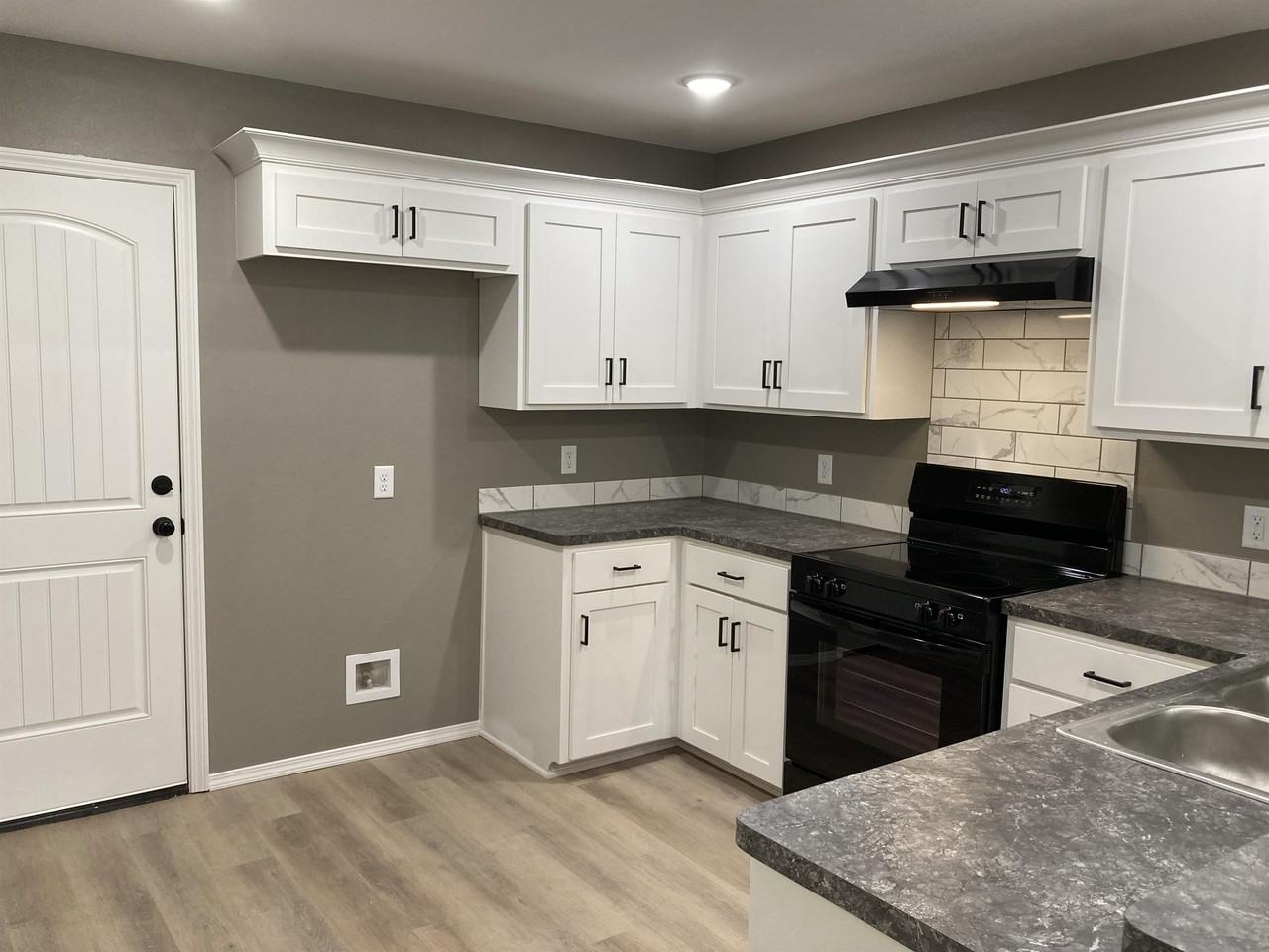 102 S 25th St #4 - Photo 7 of 20