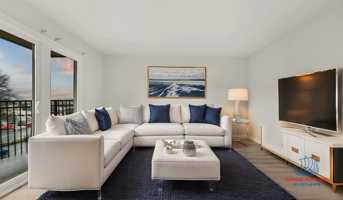 featured image of 3238 15th Ave W