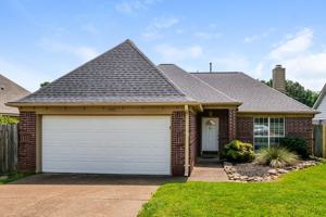 featured image of 3846 Walden Meadow Dr