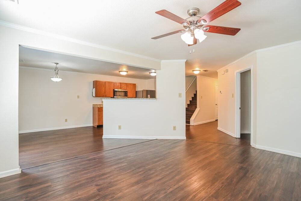 4532 Stone Mountain Dr - Photo 6 of 17
