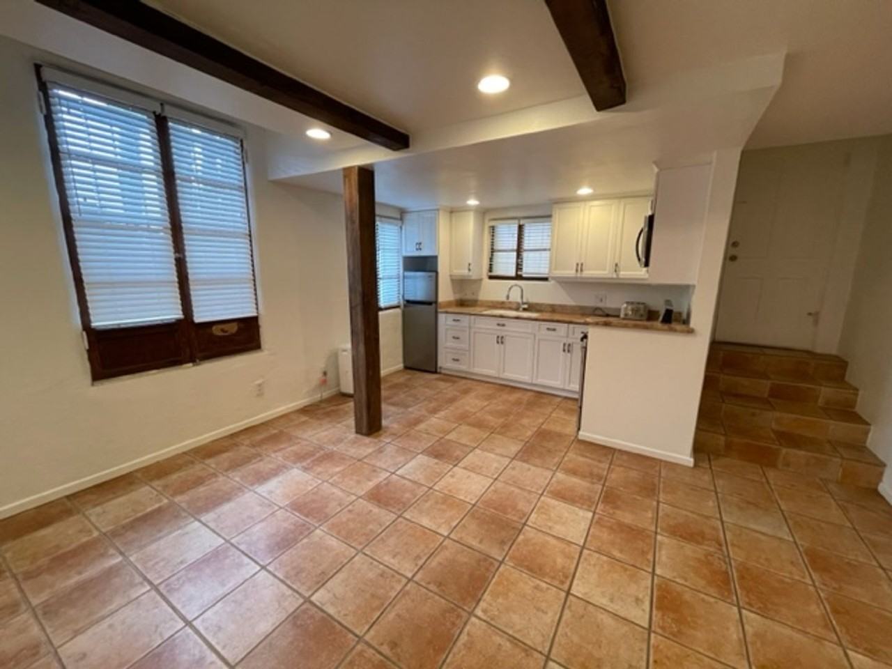 1855 N. Kingsley Drive - Photo 4 of 18