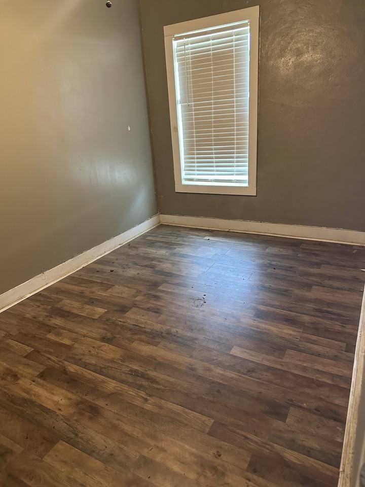 1407 Alabama St #C - Photo 5 of 10