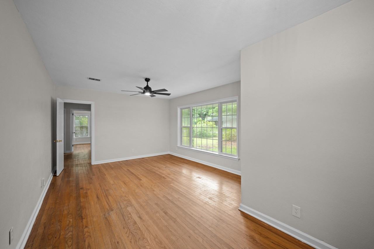 4273 Vega Dr - Photo 3 of 12