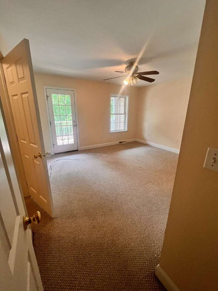 310 York St - Photo 7 of 21