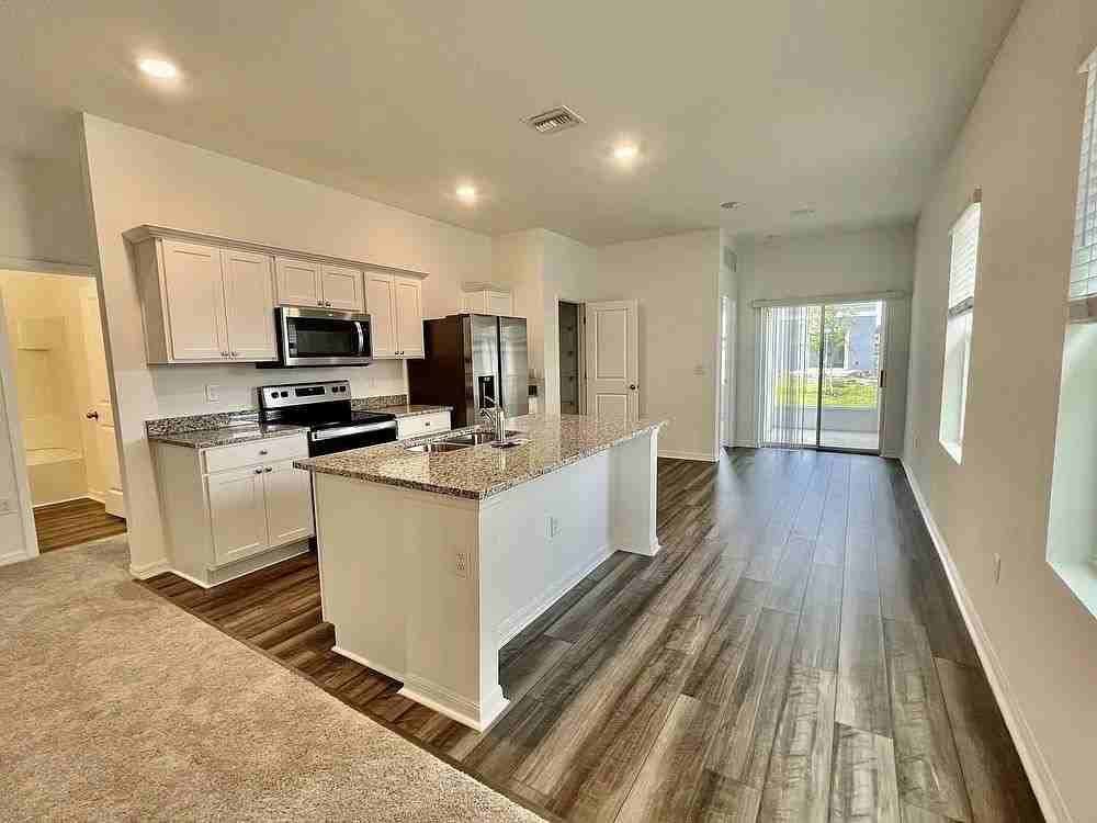 35507 Eastbrook Ave - Photo 3 of 13