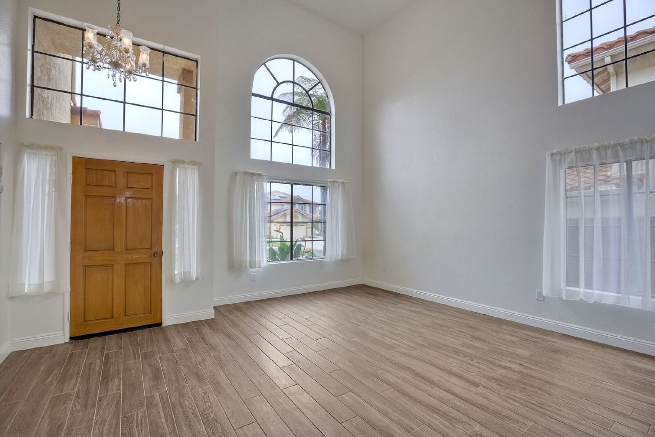 2091 Sequoia Crst - Photo 6 of 29