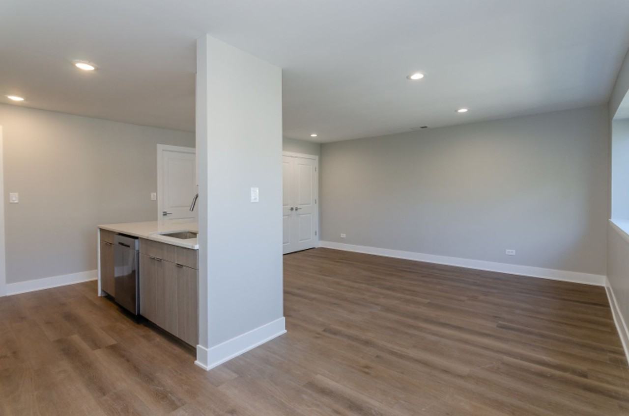 1533-37 1533-37 N Wieland - 2E #2E - Photo 3 of 19