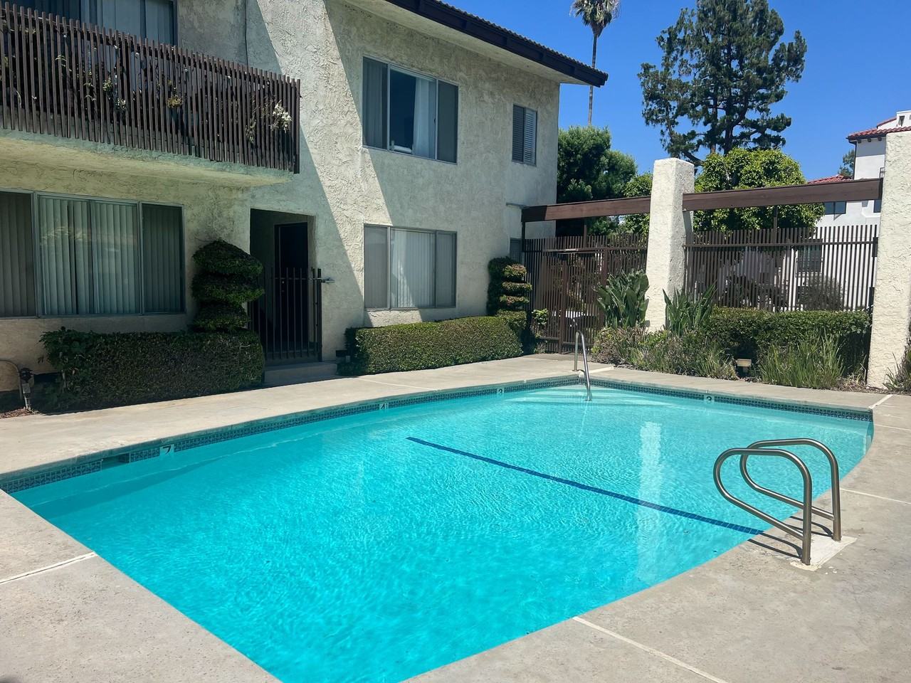 Woodman Apartments - Photo 7 of 10