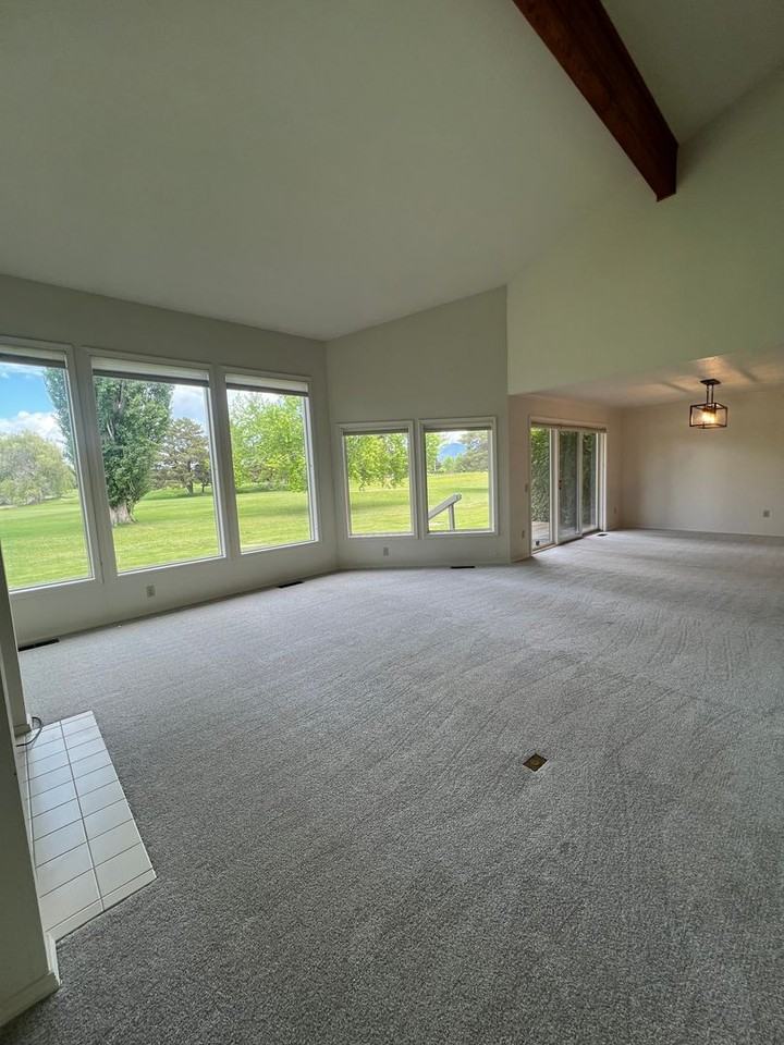 130 Fairway Blvd - Photo 7 of 41