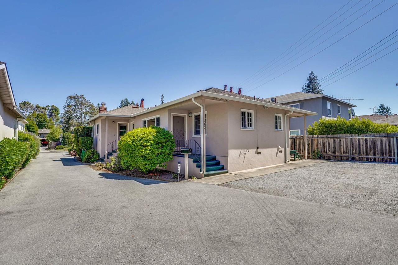 940 Alice Ln - Photo 2 of 32