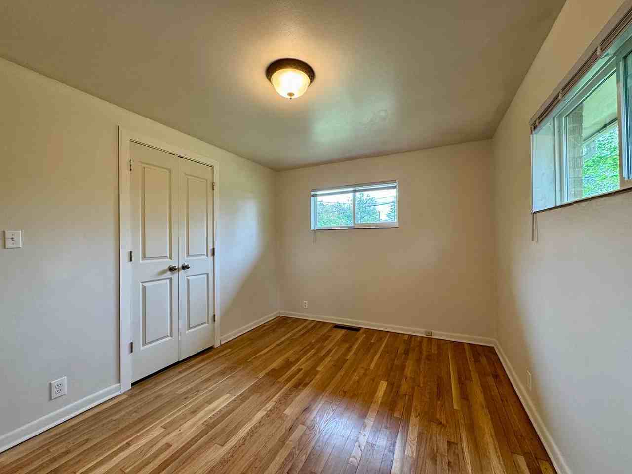 1910 Eaton St - Photo 6 of 15