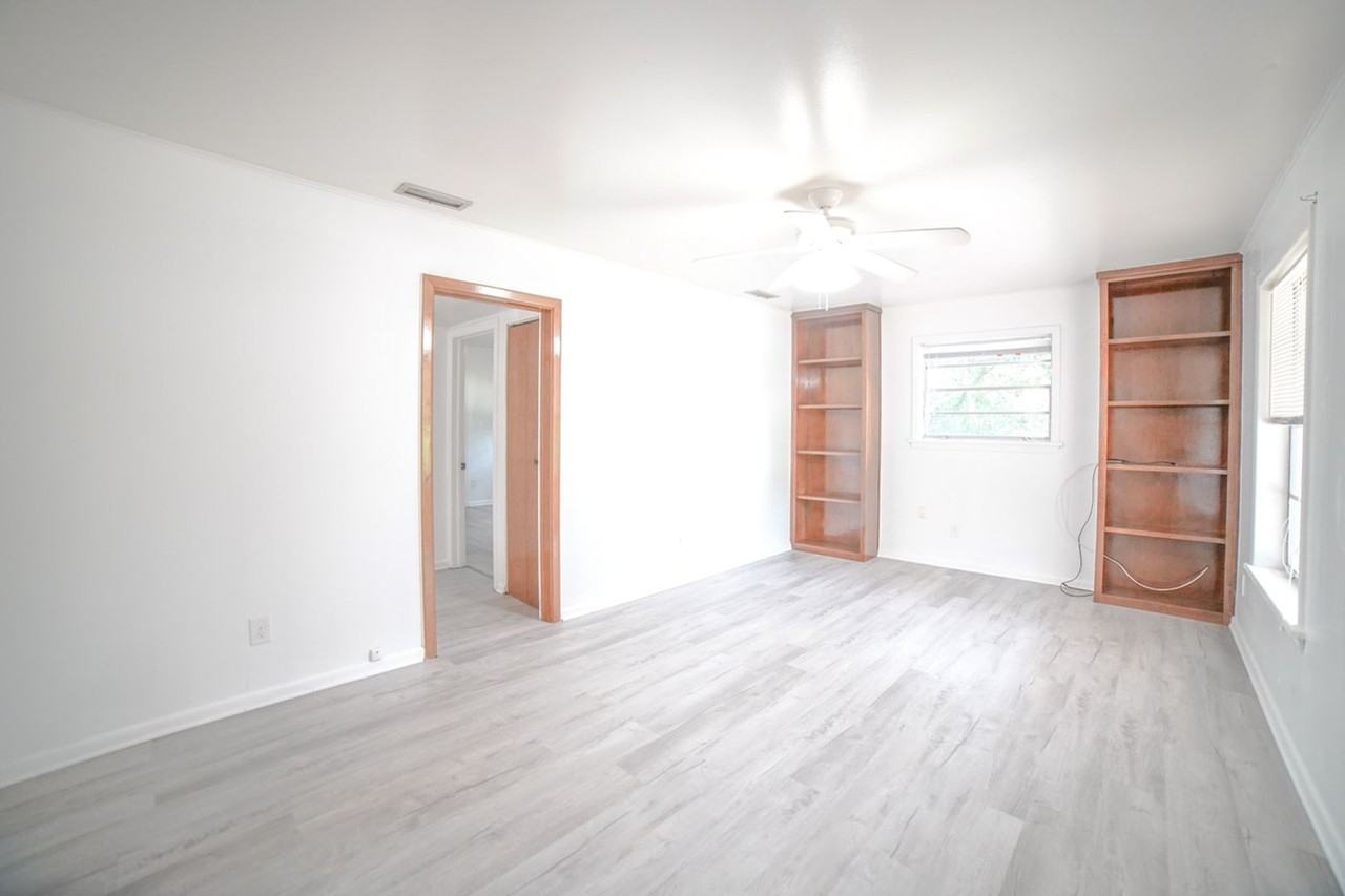 2307 Alder Dr - Photo 4 of 24