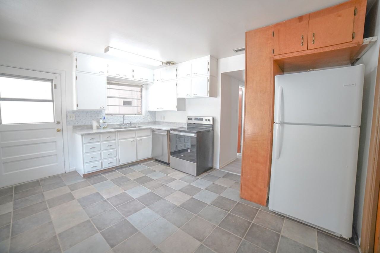2307 Alder Dr - Photo 6 of 24