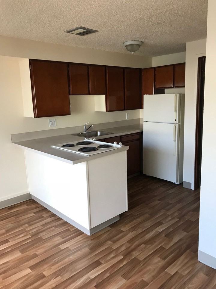 Lynn Oaks Apartments - Photo 4 of 27