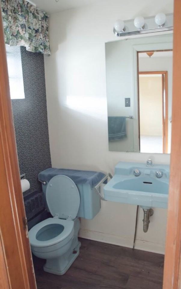 300 S Nichols Ave - Photo 2 of 21
