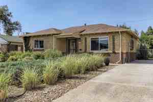 featured image of 3425 E 31st Ave