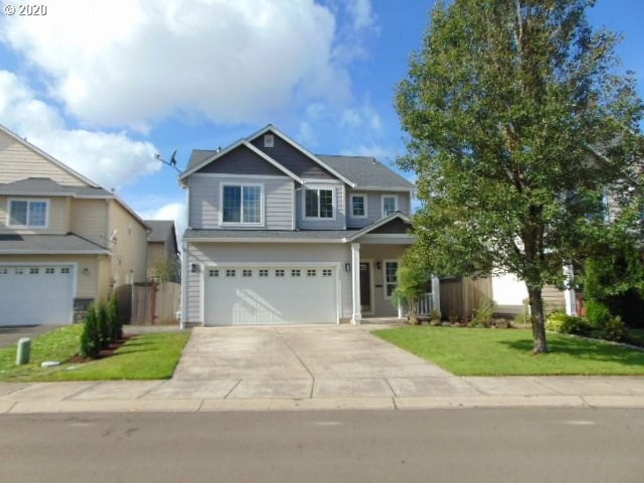 4008 Ne 166th Ave - Photo 2 of 25