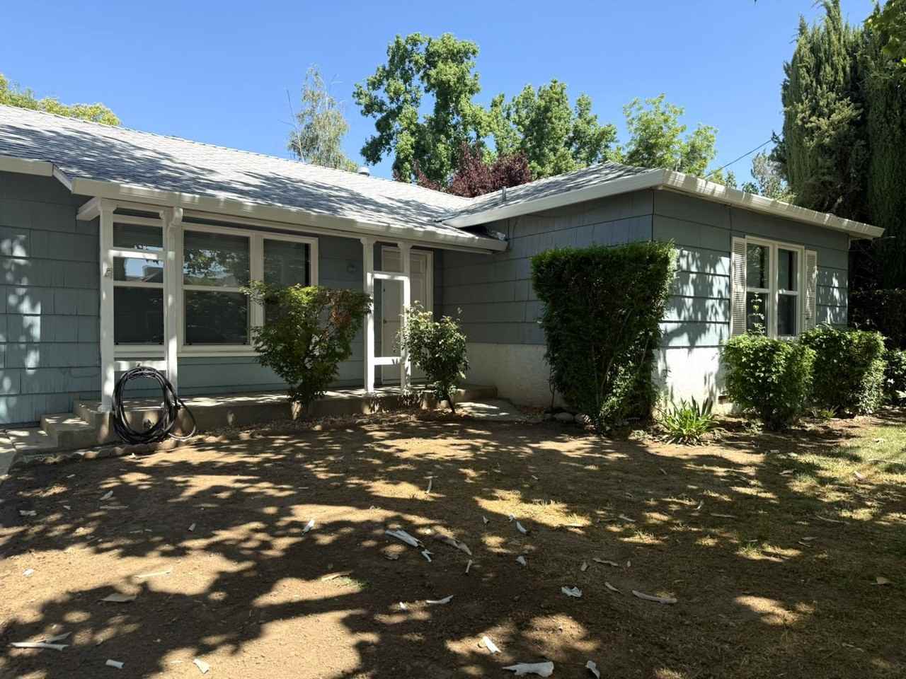 2451 6th Ave - Photo 2 of 31
