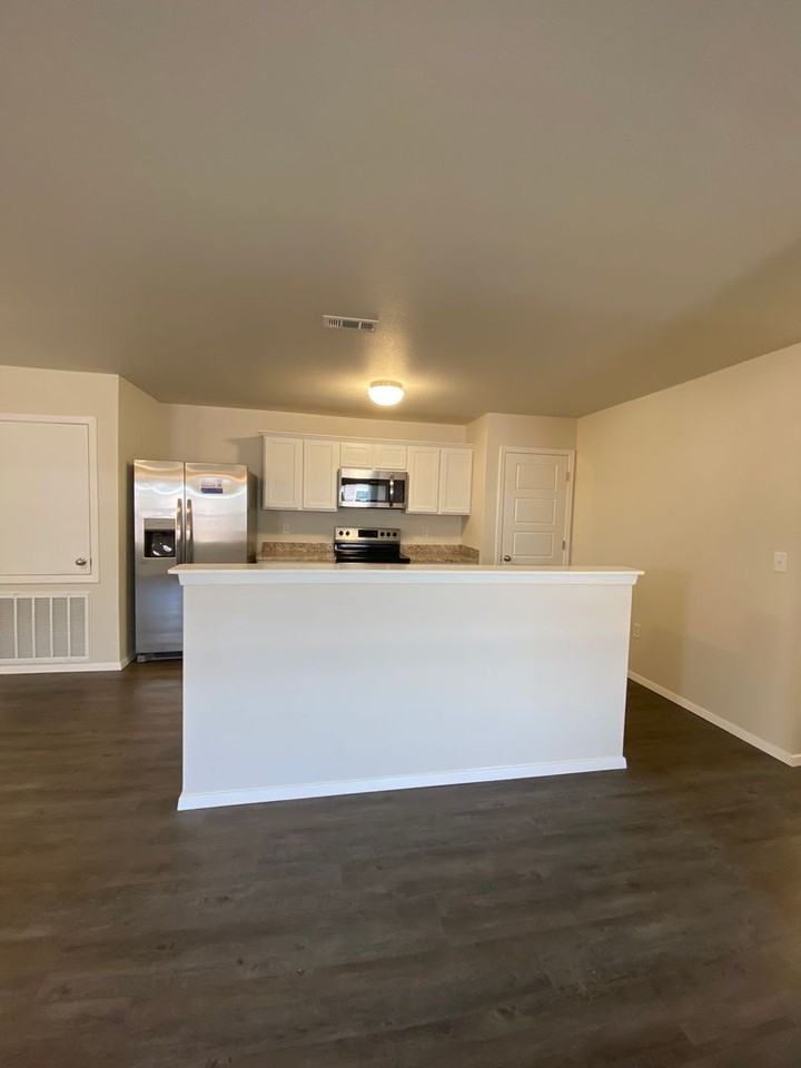 504B W Christopher Dr - Photo 6 of 20