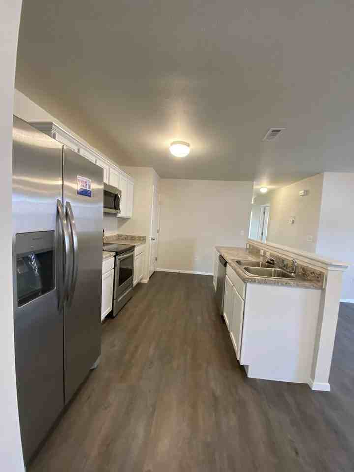 504B W Christopher Dr - Photo 7 of 20