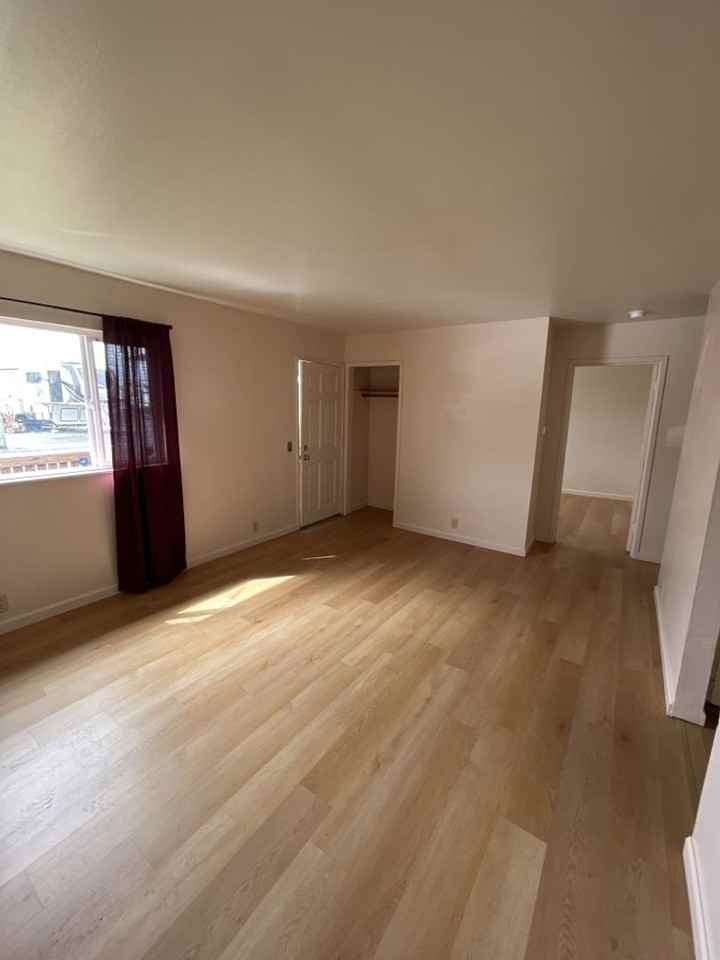 152 Perch St - Photo 3 of 11