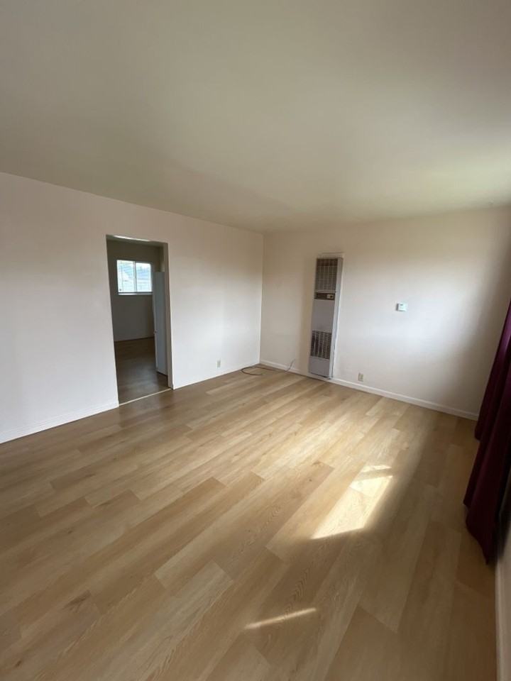 152 Perch St - Photo 4 of 11