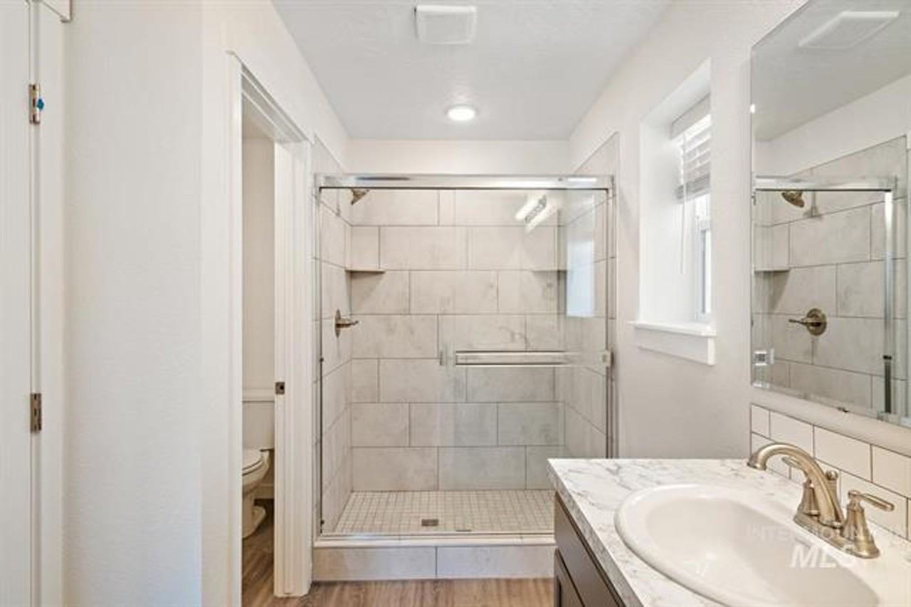 352 N Tessa Ln - Photo 5 of 13