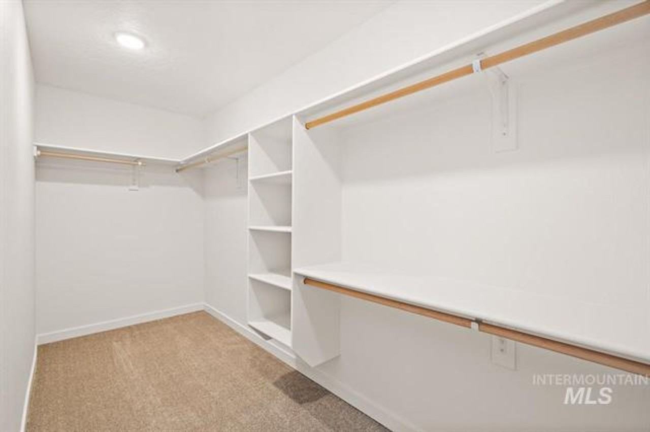 352 N Tessa Ln - Photo 7 of 13