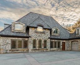 4900 S Marilyn Dr #NA - Photo 1 of 1