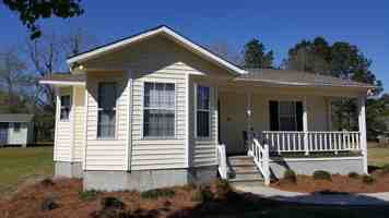 featured image of 611 Windcrest Dr #NA