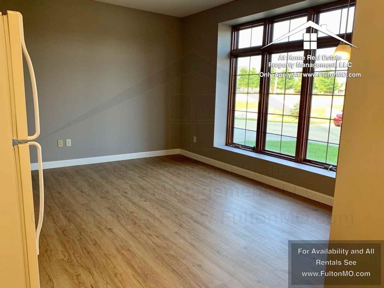 2606 N Bluff St - Photo 4 of 12